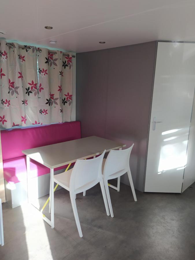 Camping Les Peupliers Hotell Saint-Pere-en-Retz Exteriör bild